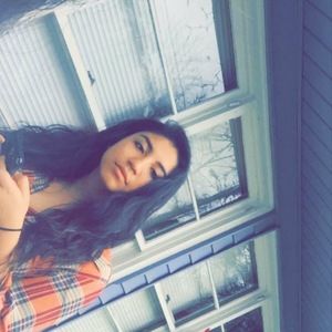 Meet your Posher, Johana